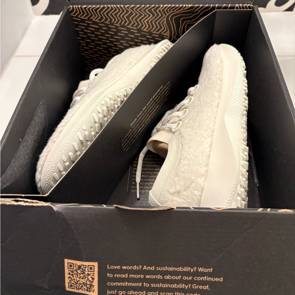 NWT Allbirds Women's Wool Dasher Fluff - Natural White - Size 8 - Picture 4 of 6